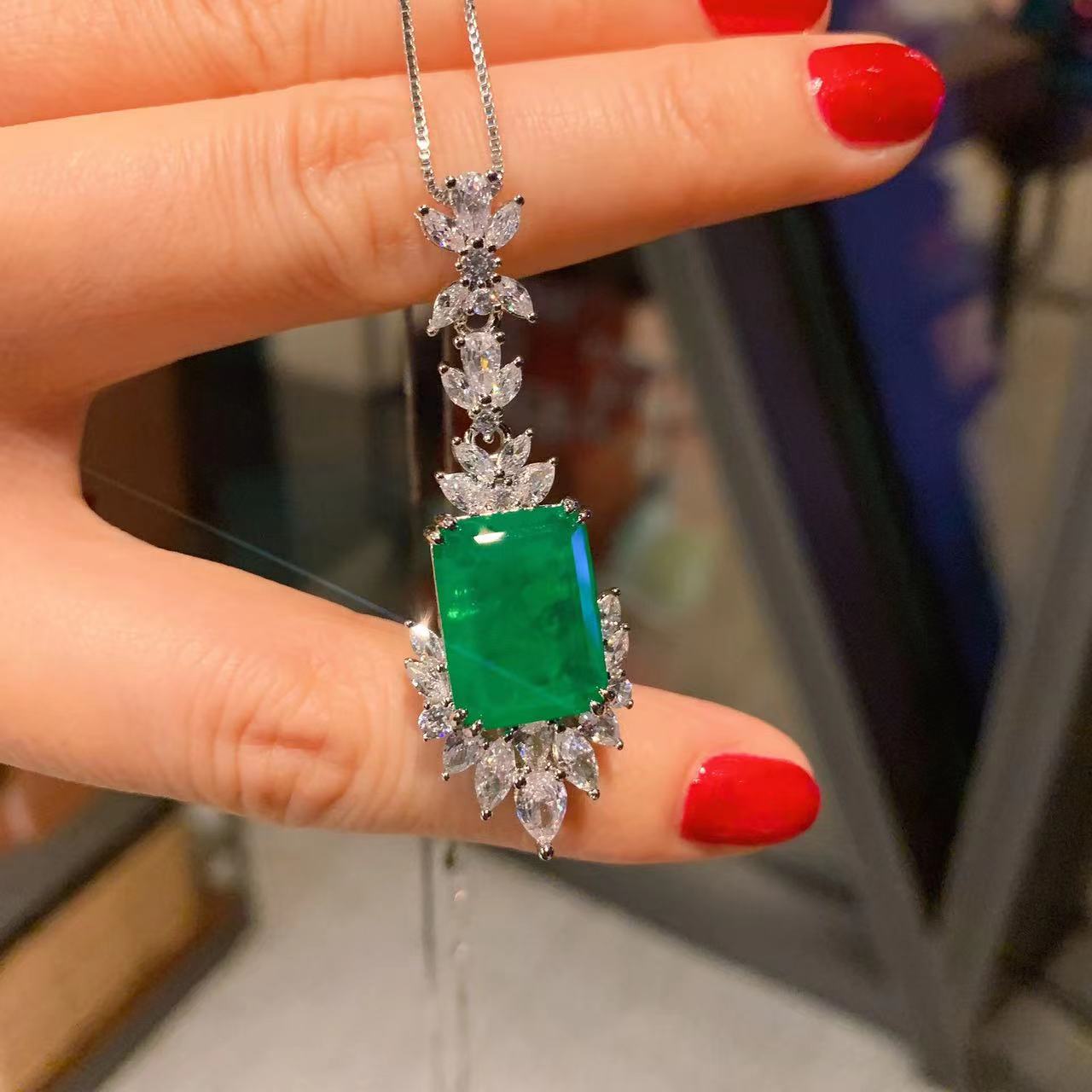 zircon crystal necklace for women green and white