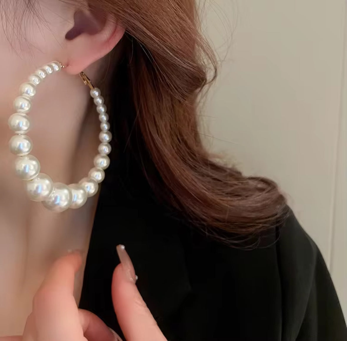 Big Pearl Hoops - White