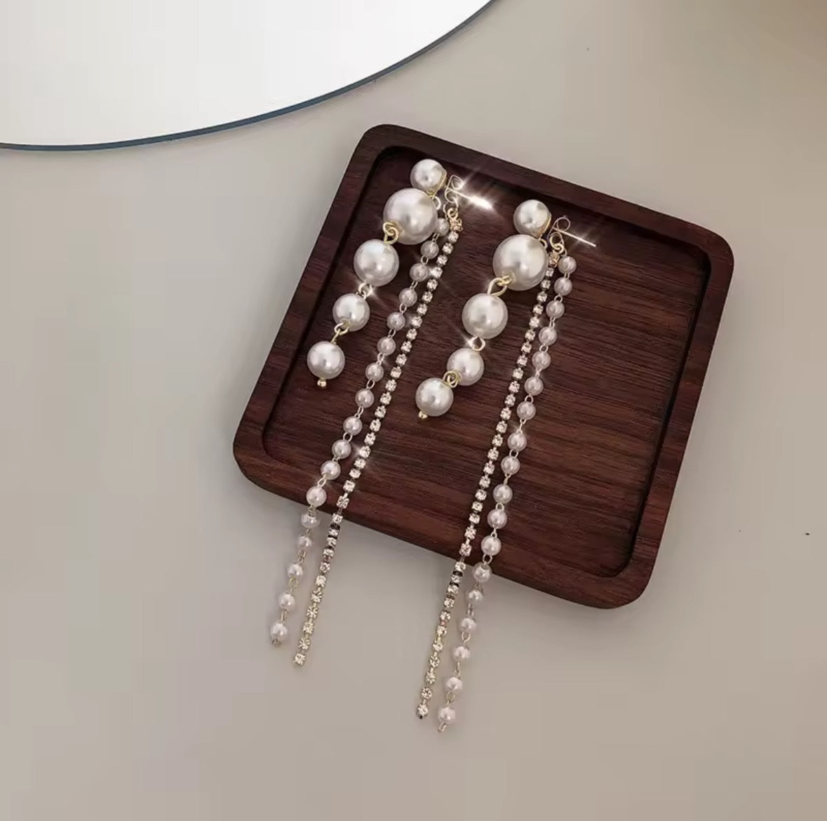 Pearl tassel earrings