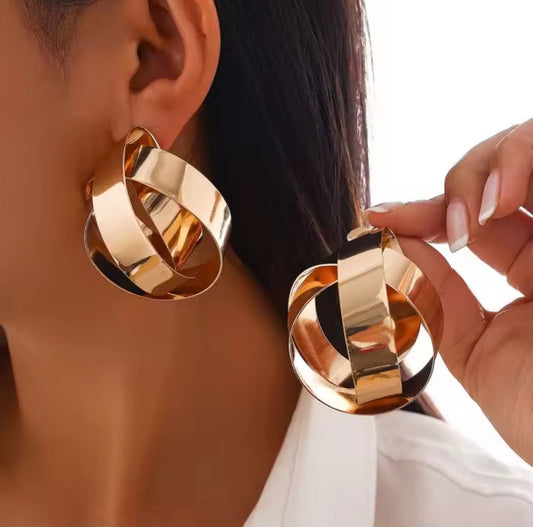 Gold Criss Cross Earrings